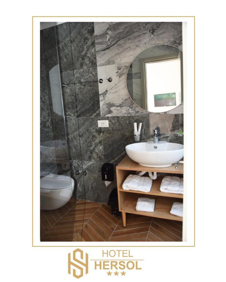Hotel Hersol ドゥラス エクステリア 写真